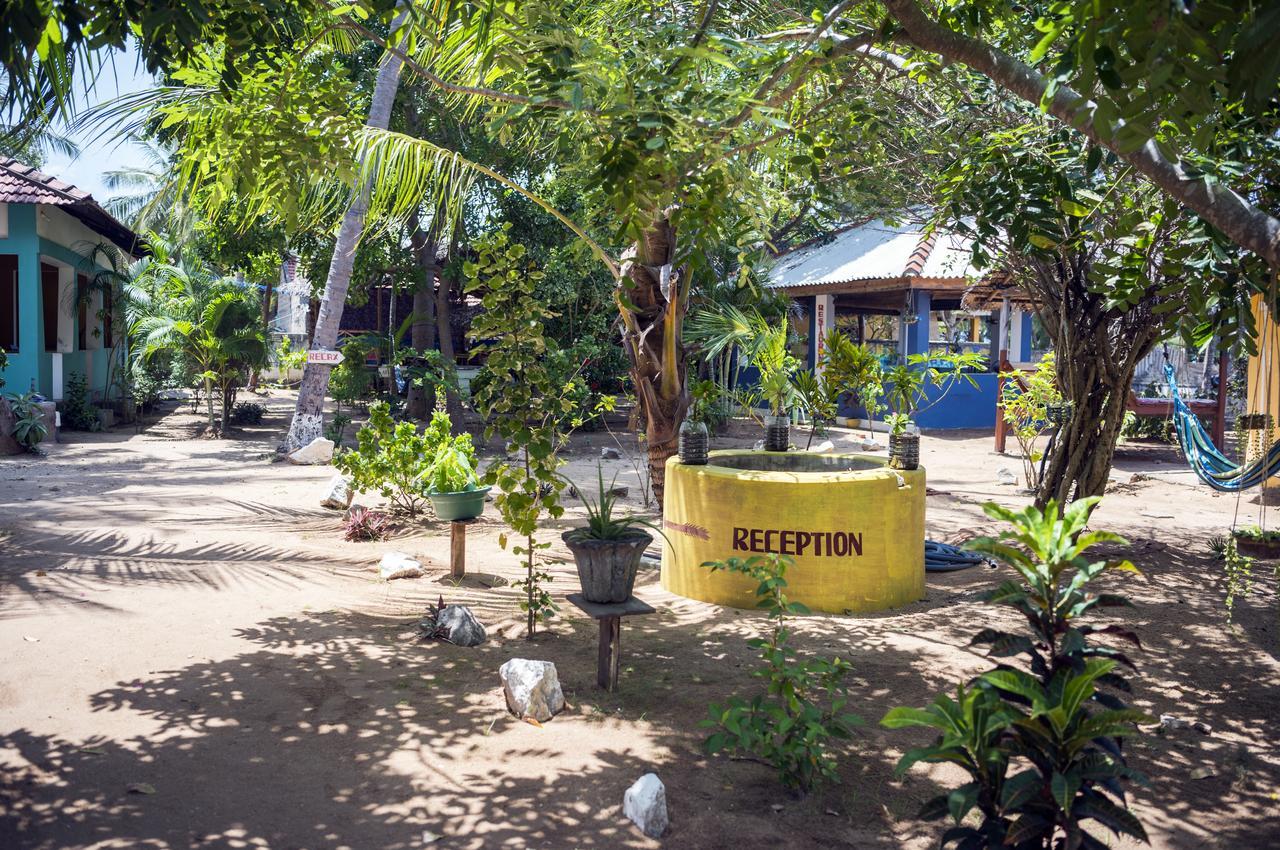 Arne'S Place Arugam Bay Exterior foto